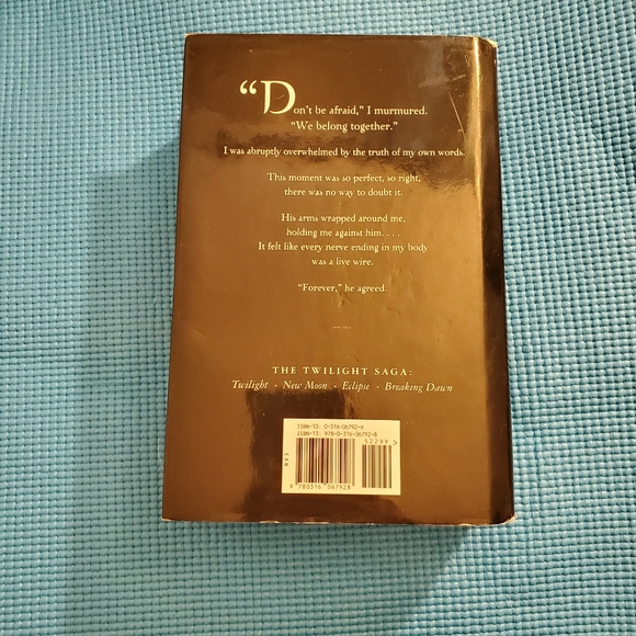 BREAKING DAWN Book by Stephanie Meyer - Picture 2 of 6